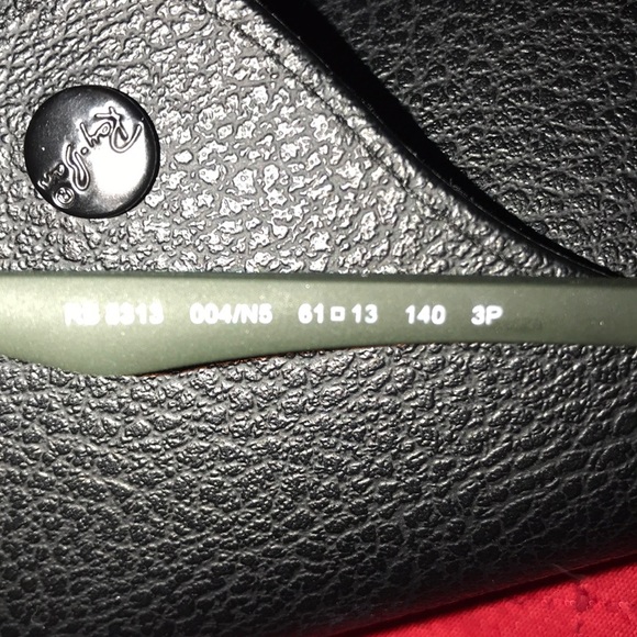 Ray Ban Men Sun glasses 👓 - Picture 6 of 6